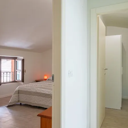 Angelina's B House