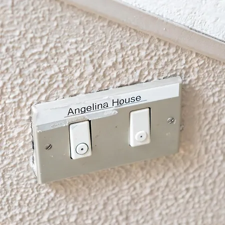 Angelina's B House *